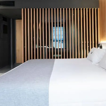 Otel Oaks Ibiza Town